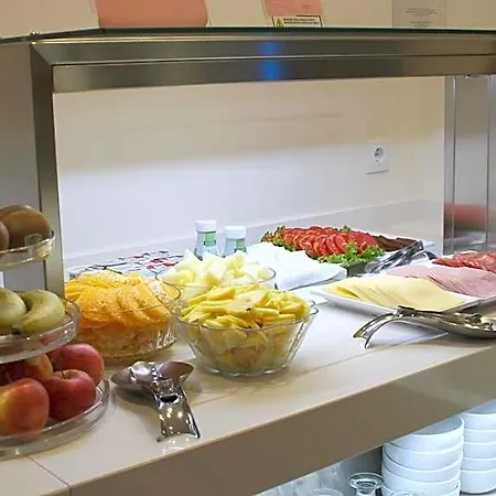 Dona Sofia Hotel