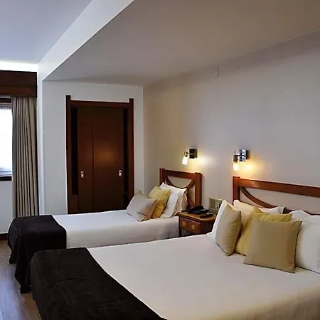 Dona Sofia Hotel