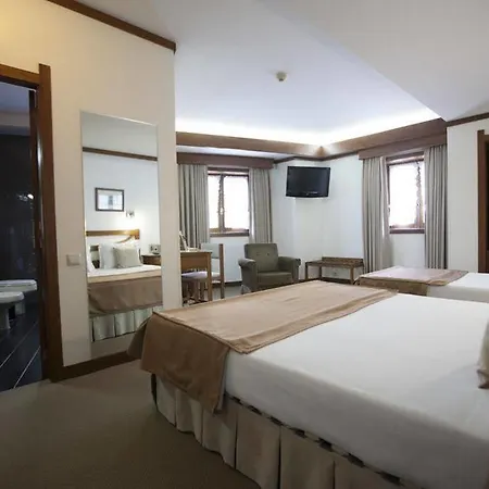 Hotel Dona Sofia 3*