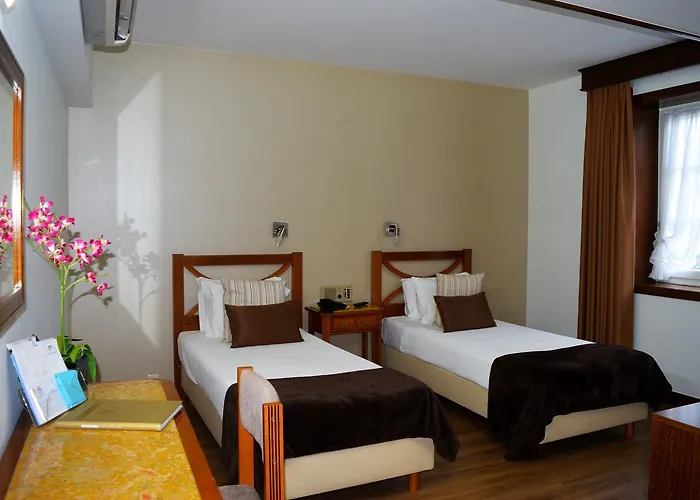 Dona Sofia فندق براغا